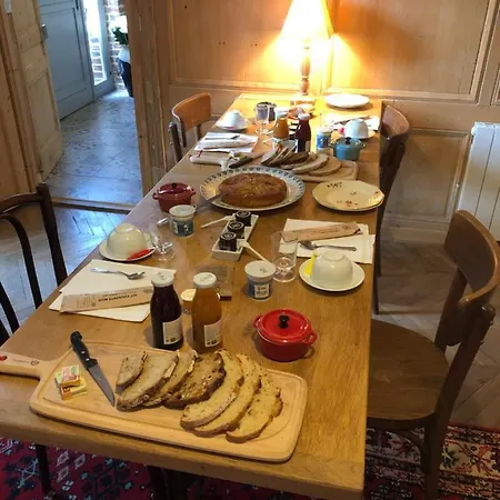 Frühstückspension A L'ecole Buissonniere 4*