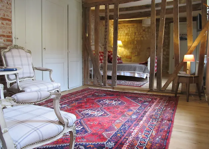 A L'ecole Buissonniere 4*